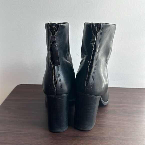 Rag & Bone Black Leather Heeled Ankle Booties Sz 40 - Picture 4 of 7